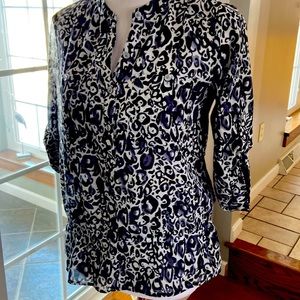 AT Loft Petite small 3/4 sleeve blouse